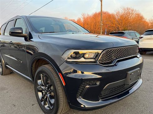 Used 2024 Dodge Durango SXT w/ SXT Blacktop Group image 24