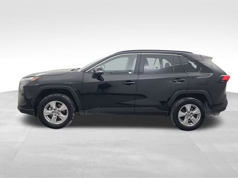 Used 2025 Toyota RAV4 XLE image 8