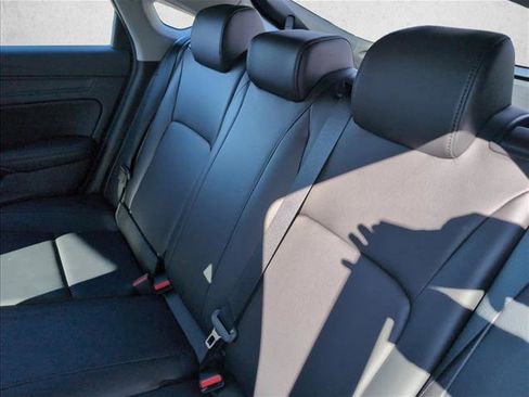 Used 2025 Acura Integra image 19