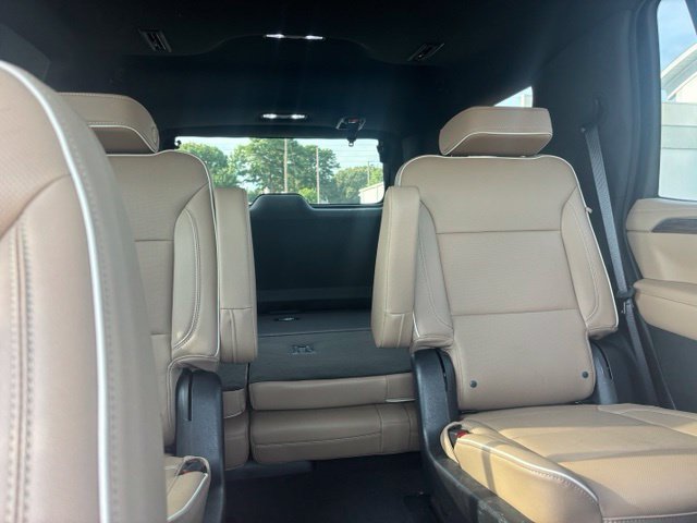 Certified 2023 Chevrolet Tahoe Premier w/ Premium Package RWD image 15