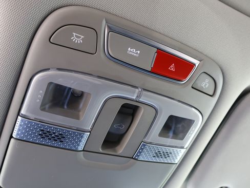 Used 2024 Kia Telluride S w/ S Sunroof Package AWD/4WD image 40