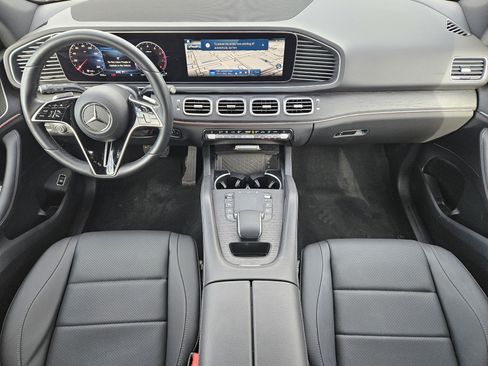 Certified 2025 Mercedes-Benz GLE 450 4MATIC image 26
