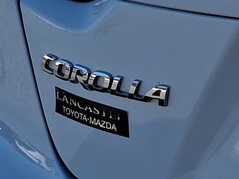 Used 2023 Toyota Corolla LE image 31