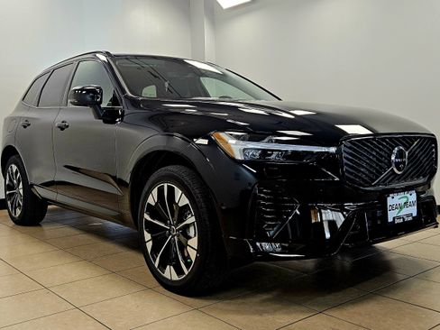 New 2026 Volvo XC60 B5 Plus w/ Protection Package Premier AWD/4WD image 3
