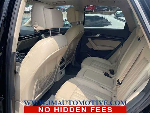 Used 2019 Audi Q5 2.0T Premium w/ Convenience Package AWD/4WD image 3