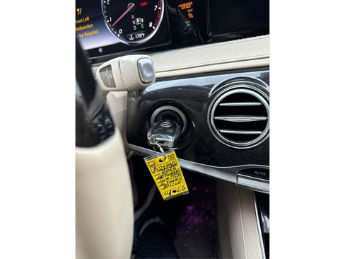Used 2016 Mercedes-Benz S 550 Sedan image 25