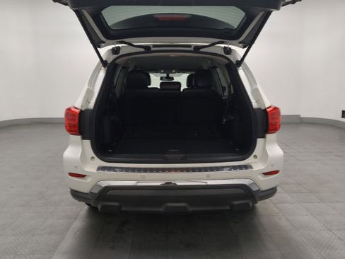 Used 2017 Nissan Pathfinder SL FWD image 29