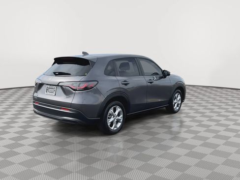 Certified 2025 Honda HR-V LX image 8