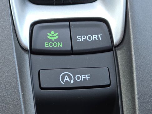 Used 2022 Honda Accord Sport image 21