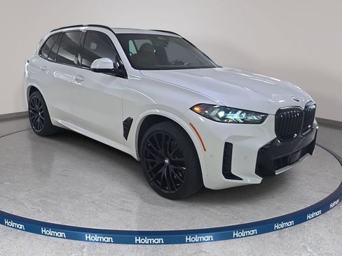 Used 2024 BMW X5 sDrive40i w/ M Sport Package RWD image 4