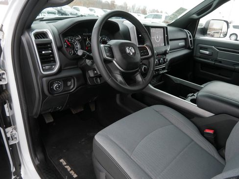 Certified 2021 RAM 3500 Big Horn w/ Level 1 Equipment Group image 21