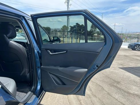 Used 2024 Kia Niro Wind FWD image 39