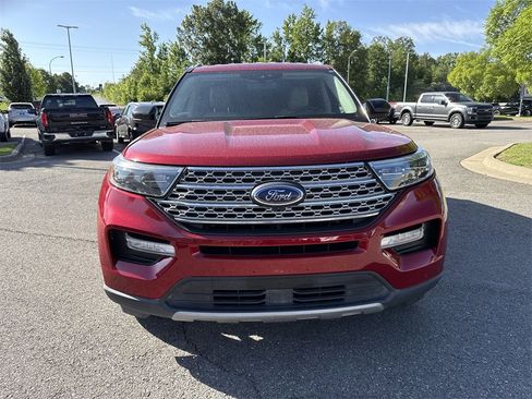 Used 2022 Ford Explorer Limited image 8