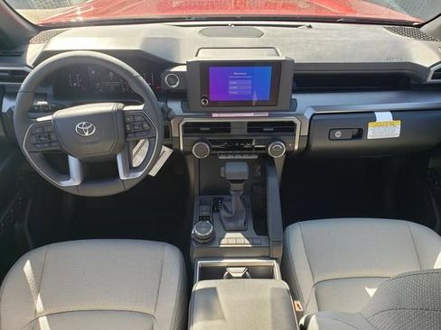 New 2026 Toyota 4Runner SR5 AWD/4WD image 18
