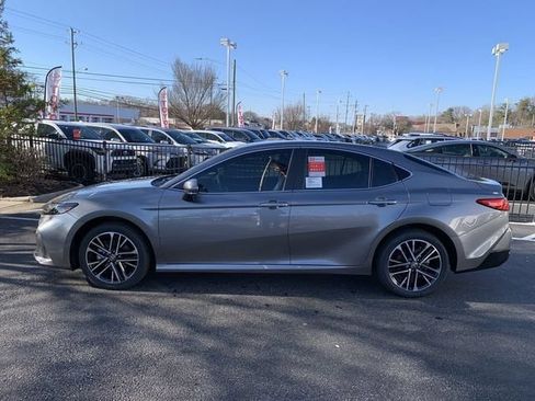 New 2026 Toyota Camry XLE AWD/4WD image 5