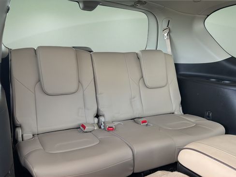 Used 2024 Nissan Armada Platinum w/ Captain's Chairs Package AWD/4WD image 17