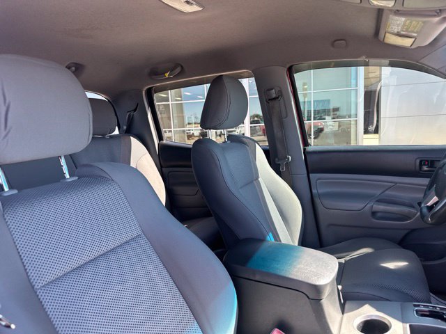 Used 2015 Toyota Tacoma 4x4 Double Cab w/ TRD Off-Road Package image 10