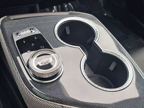 New 2026 Cadillac Optiq Sport 1 AWD/4WD image 32