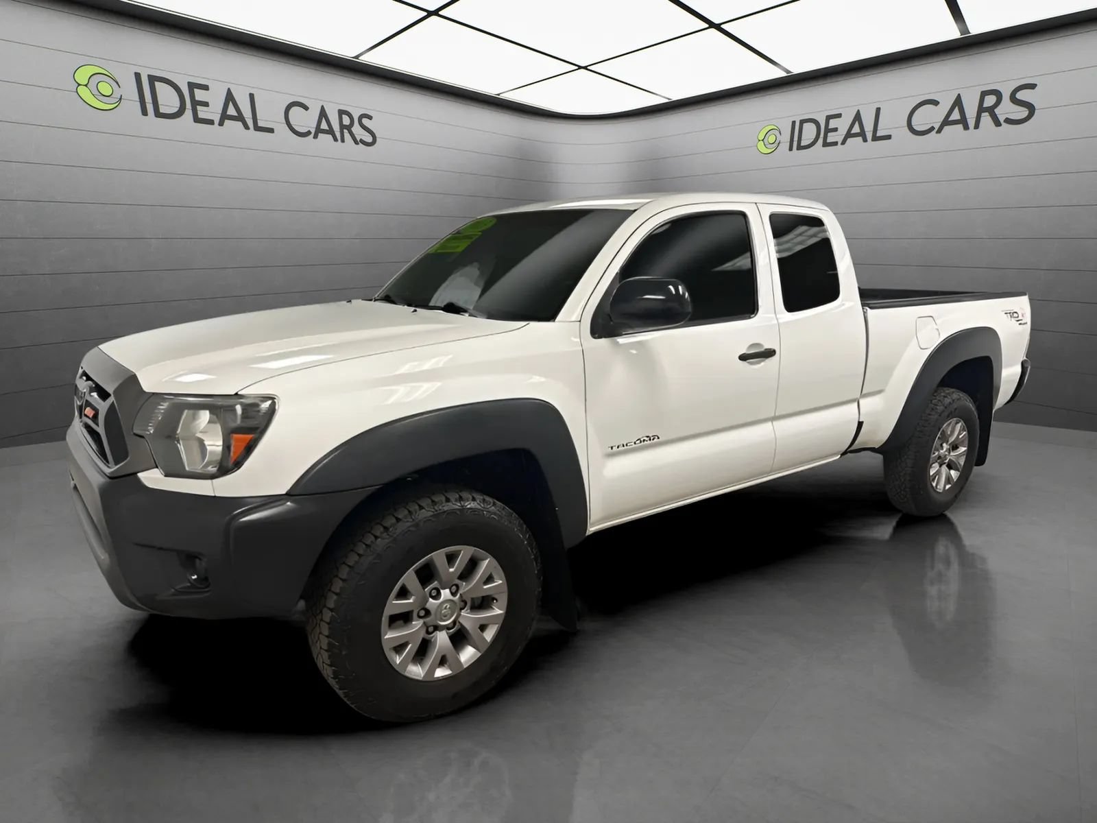 Used 2013 Toyota Tacoma PreRunner w/ Convenience Pkg RWD image 1