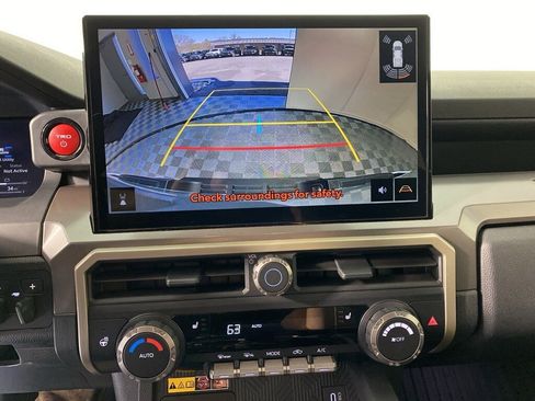 Used 2024 Toyota Tacoma TRD Off-Road w/ TRD Off Road Upgrade Package image 21