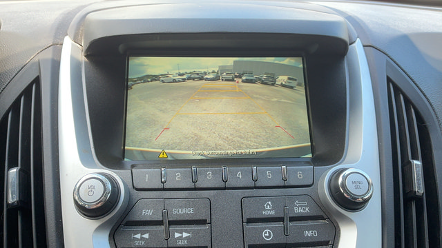 Used 2017 Chevrolet Equinox LS FWD image 14