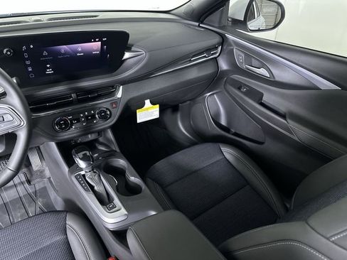New 2026 Buick Envista Preferred w/ Convenience I Package FWD image 37