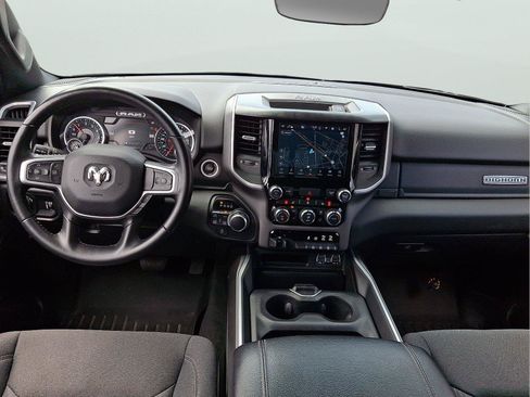 Used 2022 RAM 1500 Big Horn AWD/4WD image 11