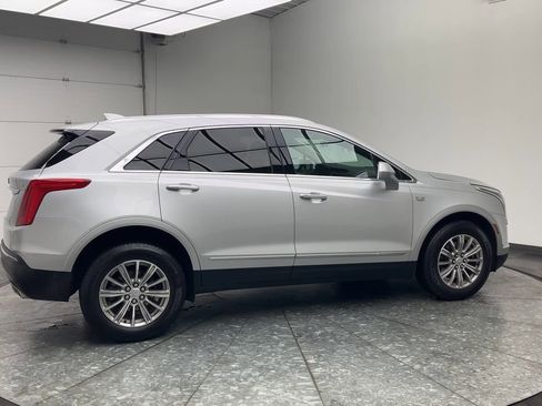 Used 2017 Cadillac XT5 Luxury image 43