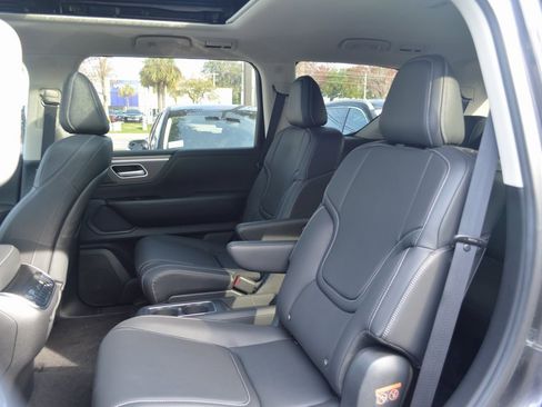 New 2025 INFINITI QX80 Pure image 31