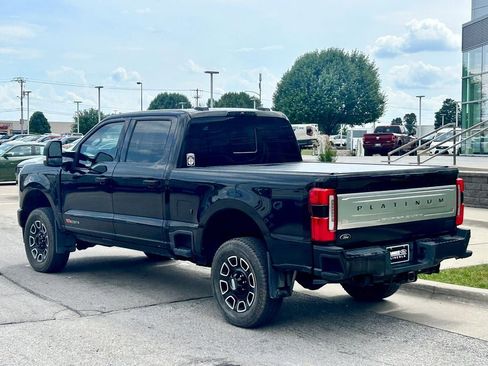 Certified 2023 Ford F250 Platinum AWD/4WD image 4