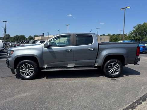 Used 2022 Chevrolet Colorado W/T w/ Custom Special Edition AWD/4WD image 3