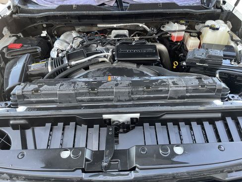 Used 2024 Chevrolet Silverado 2500 W/T w/ WT/CX Safety Package image 30