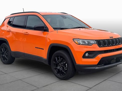 New 2026 Jeep Compass Latitude AWD/4WD image 2
