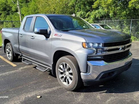 Used 2021 Chevrolet Silverado 1500 LT AWD/4WD image 8