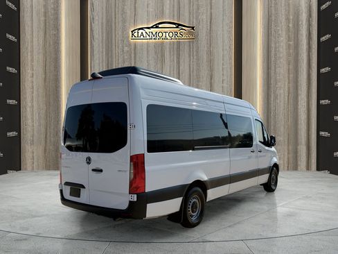 Used 2025 Mercedes-Benz Sprinter 2500 image 7