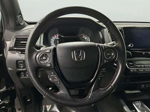 Used 2023 Honda Ridgeline Black Edition image 15