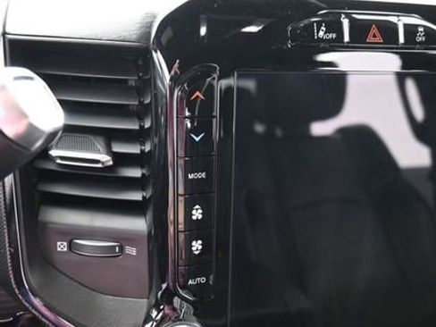 Used 2024 RAM 2500 Limited image 24