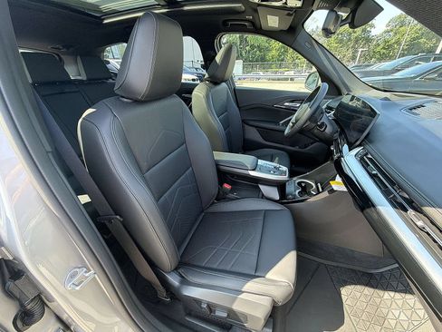 Used 2026 BMW X1 xDrive28i w/ Technology Package AWD/4WD image 22
