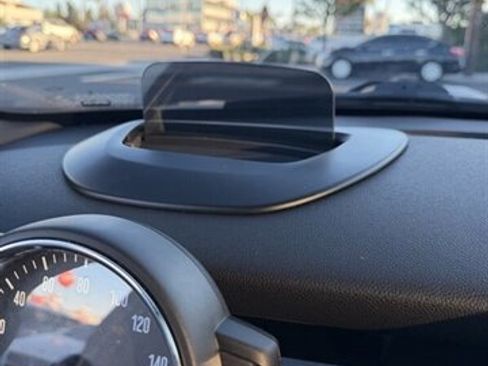 Used 2020 MINI Cooper S image 12