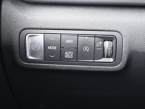 Used 2025 GMC Terrain Elevation AWD/4WD image 16