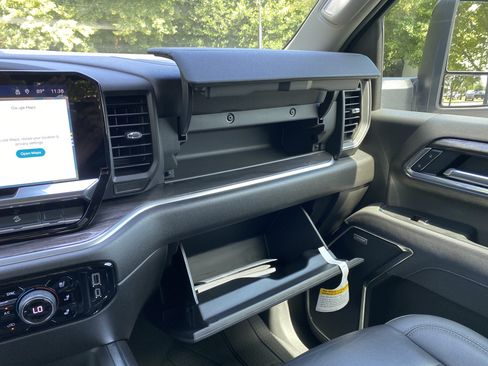 Used 2025 Chevrolet Silverado 2500 LTZ w/ Trail Boss Package AWD/4WD image 32
