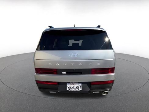 Used 2025 Hyundai Santa Fe SEL image 12