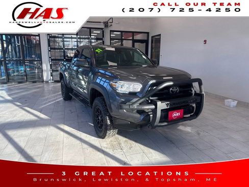 Used 2021 Toyota Tacoma SR w/ SX Package image 7