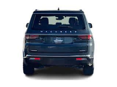 Used 2023 Jeep Wagoneer Series III w/ Preferred Equipment Group image 6