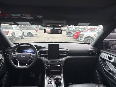 Certified 2020 Ford Explorer ST w/ ST Street Pack image 18