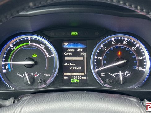 Used 2018 Toyota Highlander Limited image 33