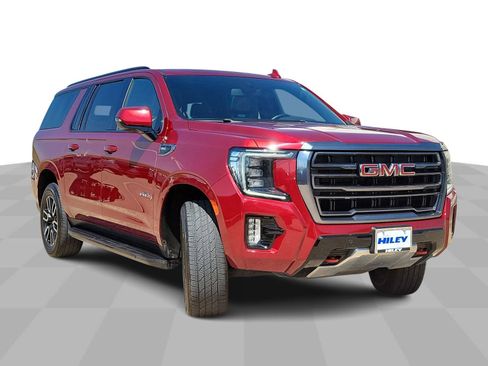 Certified 2022 GMC Yukon XL AT4 AWD/4WD image 2