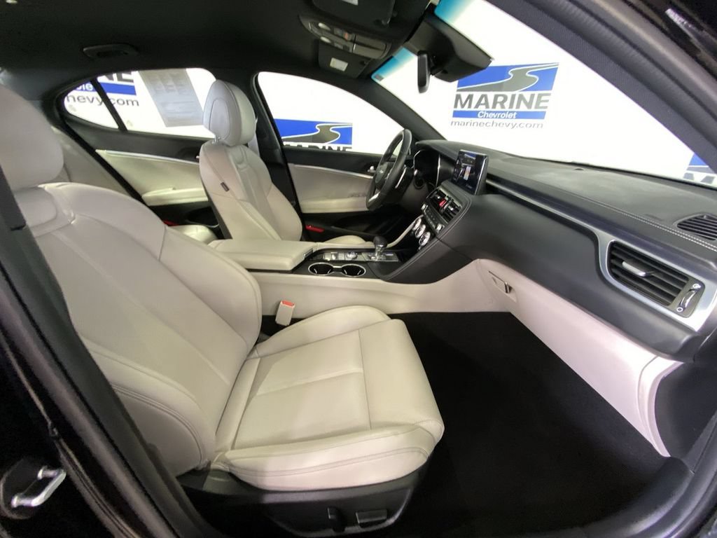 Used 2023 Genesis G70 2.0T AWD/4WD image 33