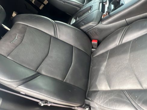 Used 2015 Cadillac Escalade Premium AWD/4WD image 21
