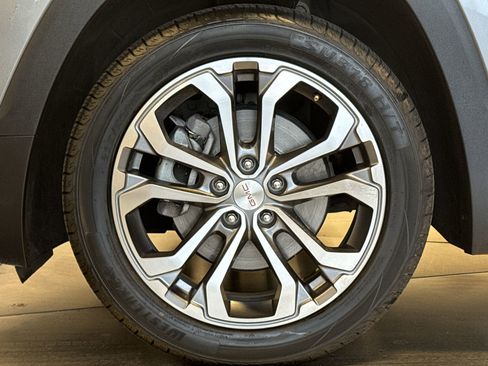 Used 2020 GMC Terrain SLT w/ Preferred Package image 10